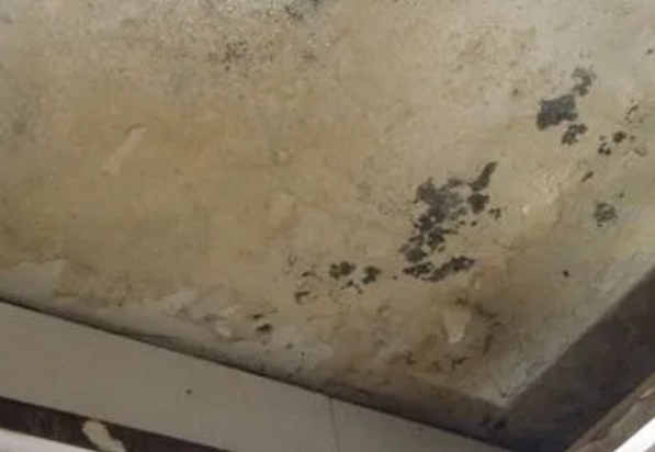 临颍阳台漏水维修公司分享下临颍卫生间渗水维修需要注意哪些问题。